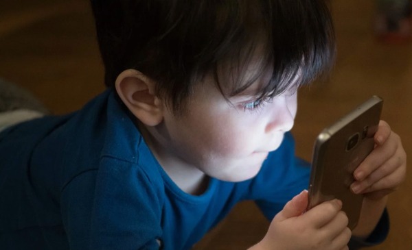 孩子沉迷于电子设备，父母怎样用科技方法解决？（直播课回放-基础篇）